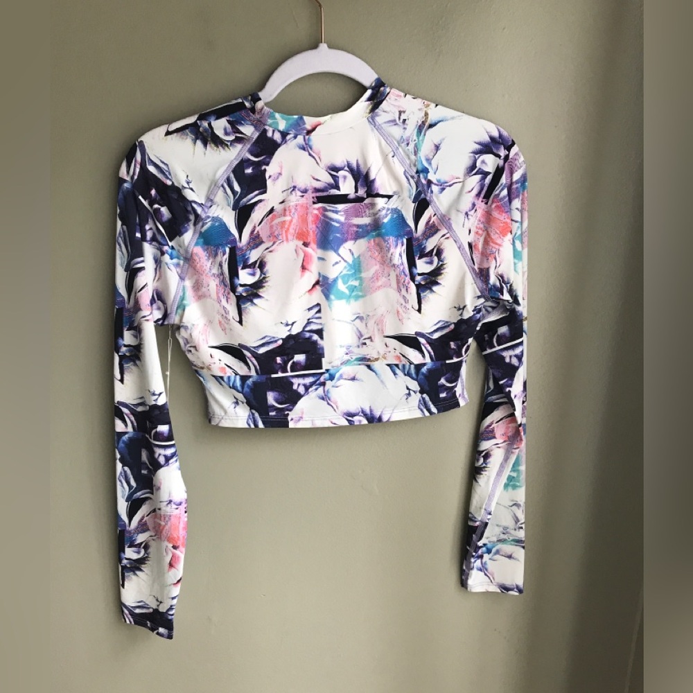 NWT! WET Womens Purple Floral Rashguard Size: L - Picture 2 of 11